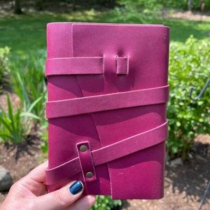 Portland Leather Goods 🦄 Boysenberry Medium Wrap Journal